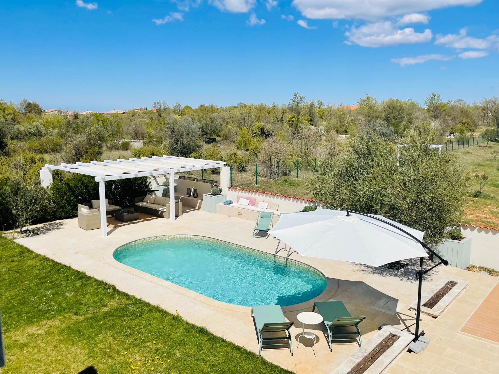 Luxury Villa In Istria - 9,000 Sqm Private Estate With Pool & Sauna, 15 Min To Sea, Near Fazana, 3 Bedrooms Juršići Bagian luar foto