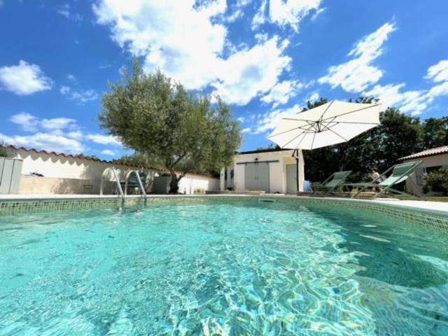 Luxury Villa In Istria - 9,000 Sqm Private Estate With Pool & Sauna, 15 Min To Sea, Near Fazana, 3 Bedrooms Juršići Bagian luar foto