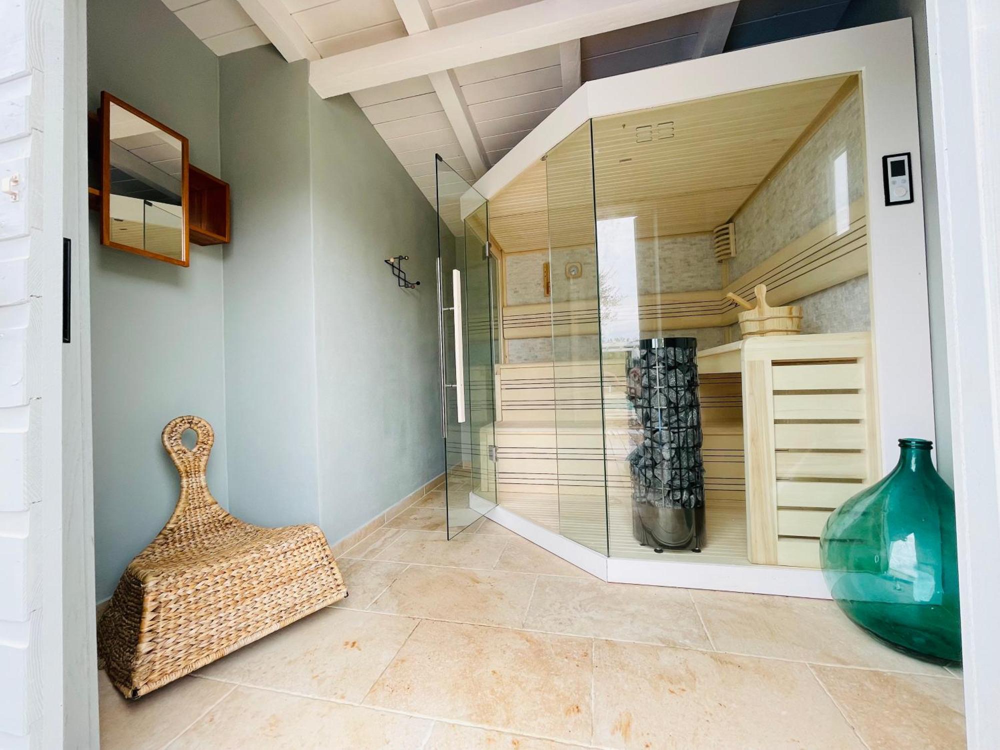 Luxury Villa In Istria - 9,000 Sqm Private Estate With Pool & Sauna, 15 Min To Sea, Near Fazana, 3 Bedrooms Juršići Bagian luar foto